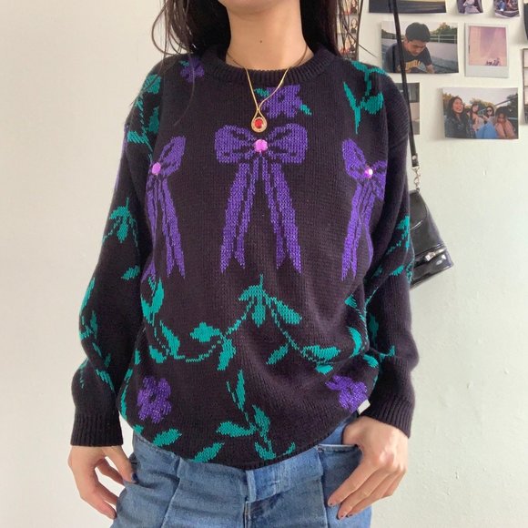 Vintage Sweaters - Vintage Floral + Bow Knit Sweater